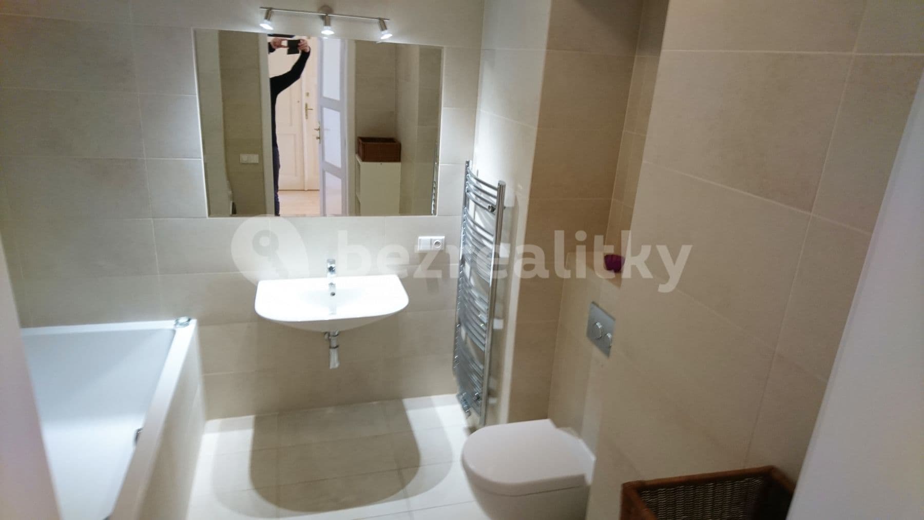 1 bedroom with open-plan kitchen flat to rent, 81 m², Lužická, Prague, Prague 1 bedroom with open-plan kitchen flat to rent, 81 m², Lužická, Prague, Prague