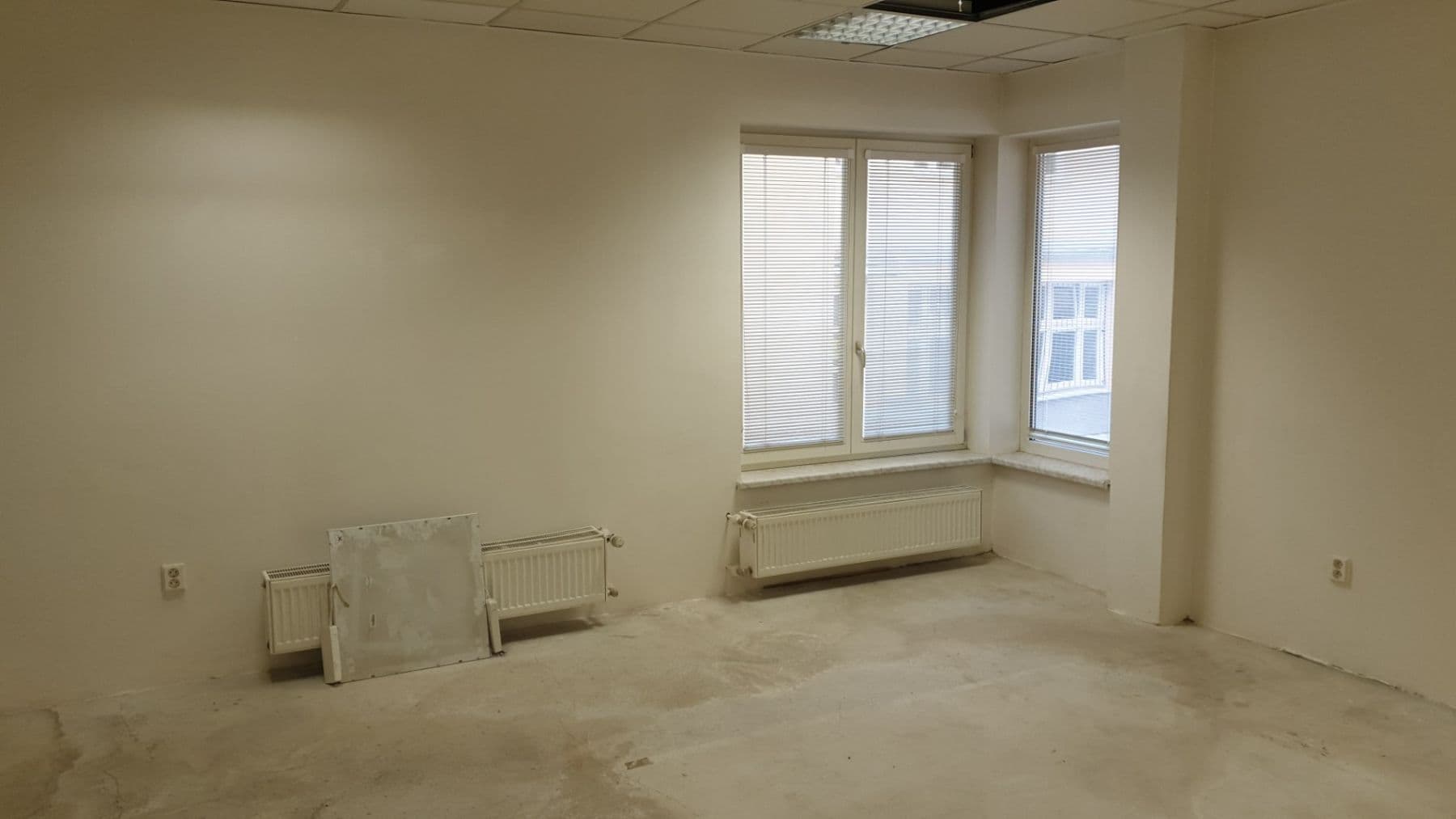 non-residential property to rent, 50 m², Kounicova, Brno, Jihomoravský Region non-residential property to rent, 50 m², Kounicova, Brno, Jihomoravský Region