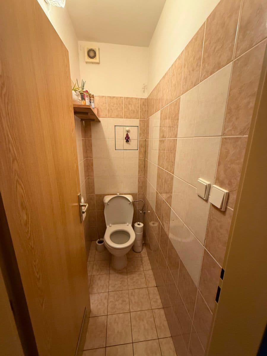 1 bedroom with open-plan kitchen flat to rent, 65 m², Jeronýmova, Liberec, Liberecký Region 1 bedroom with open-plan kitchen flat to rent, 65 m², Jeronýmova, Liberec, Liberecký Region