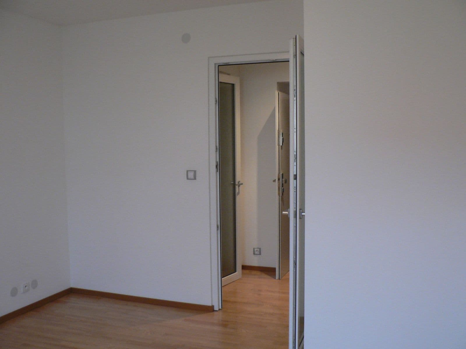 1 bedroom with open-plan kitchen flat to rent, 38 m², Neklanova, Prague, Prague 1 bedroom with open-plan kitchen flat to rent, 38 m², Neklanova, Prague, Prague