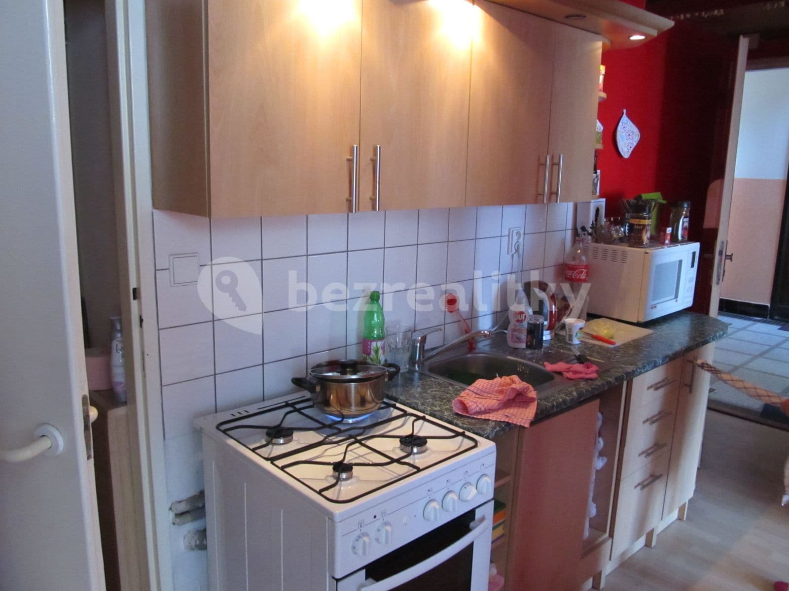 2 bedroom flat to rent, 38 m², Sámova, Prague, Prague 2 bedroom flat to rent, 38 m², Sámova, Prague, Prague