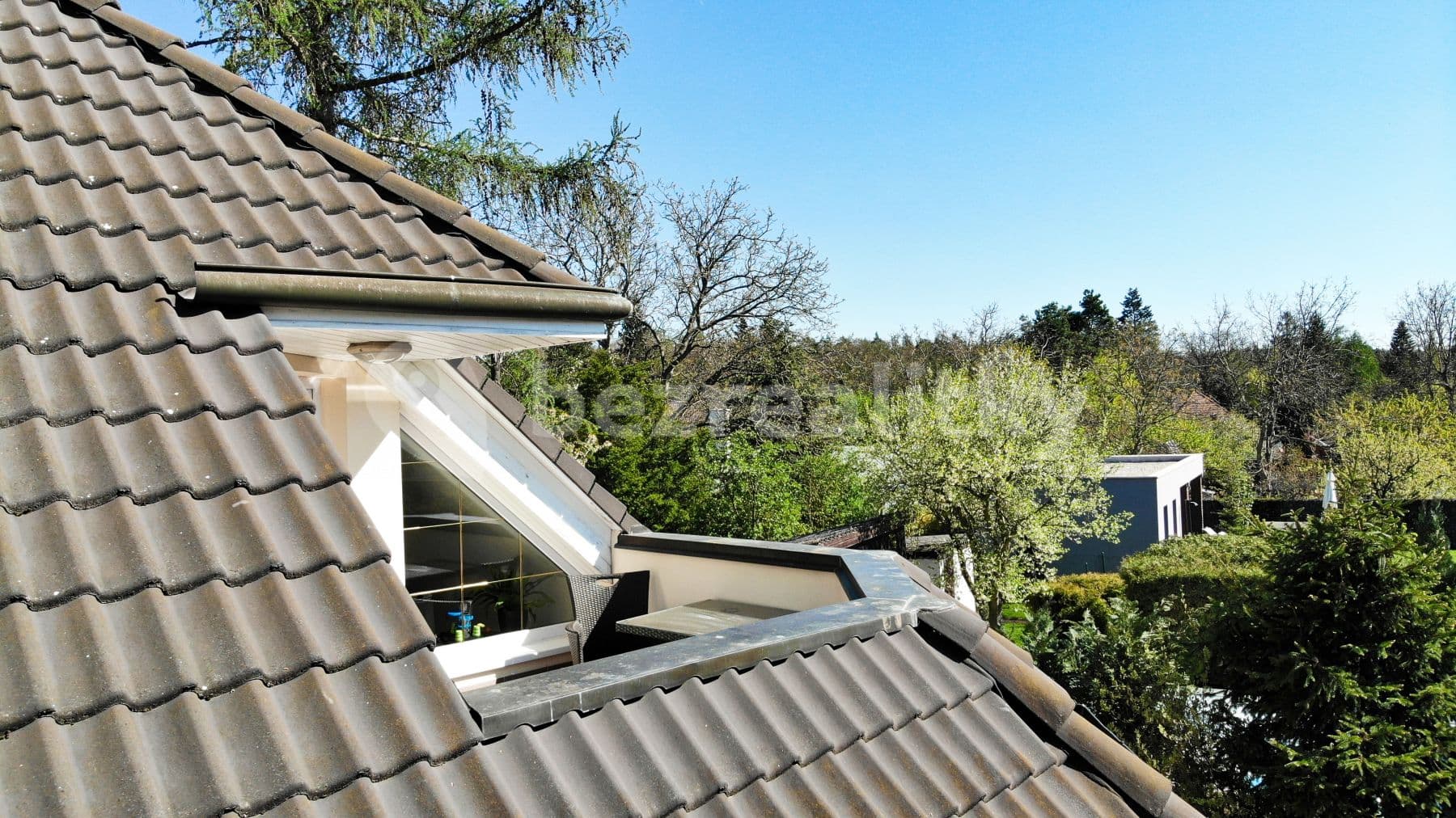 Studio flat to rent, 72 m², Holekova, Prague, Prague Studio flat to rent, 72 m², Holekova, Prague, Prague