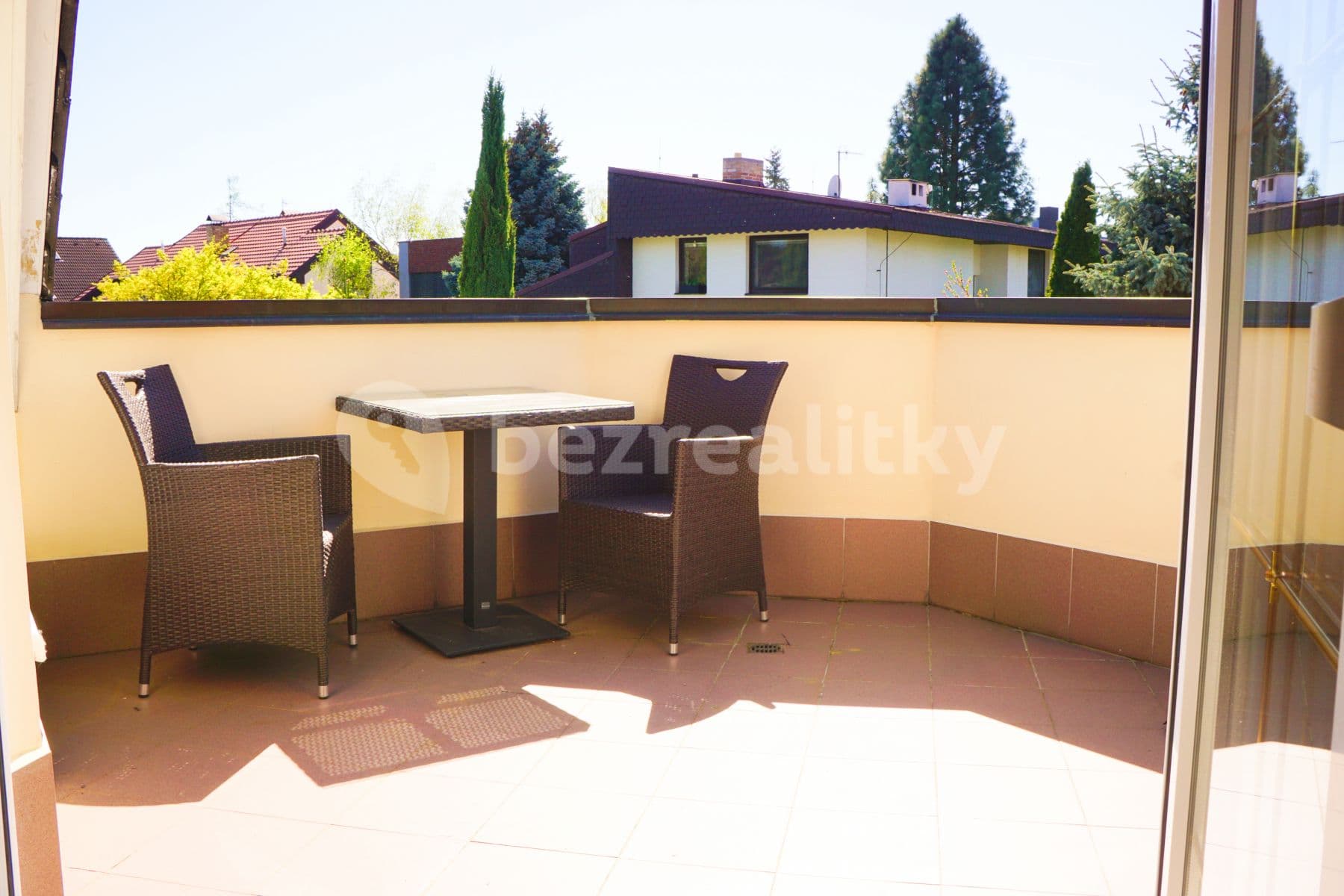 Studio flat to rent, 72 m², Holekova, Prague, Prague Studio flat to rent, 72 m², Holekova, Prague, Prague