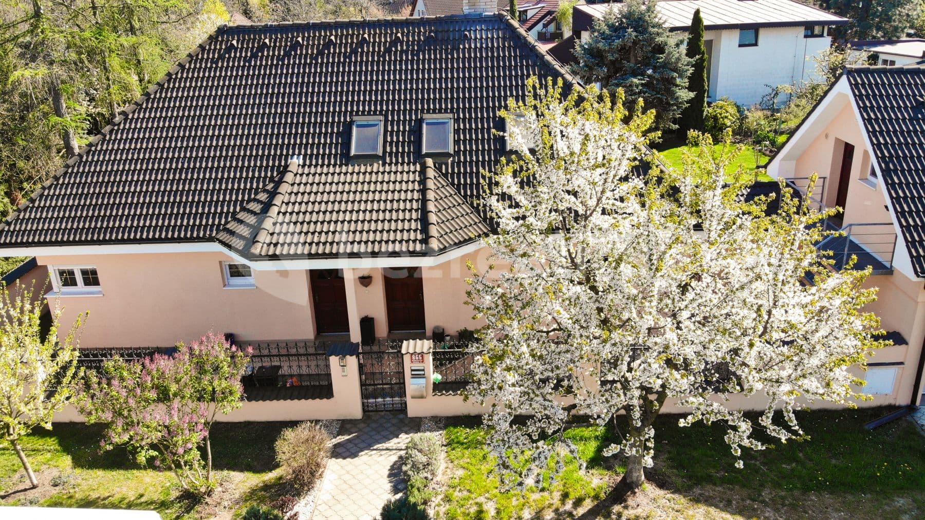 Studio flat to rent, 72 m², Holekova, Prague, Prague Studio flat to rent, 72 m², Holekova, Prague, Prague