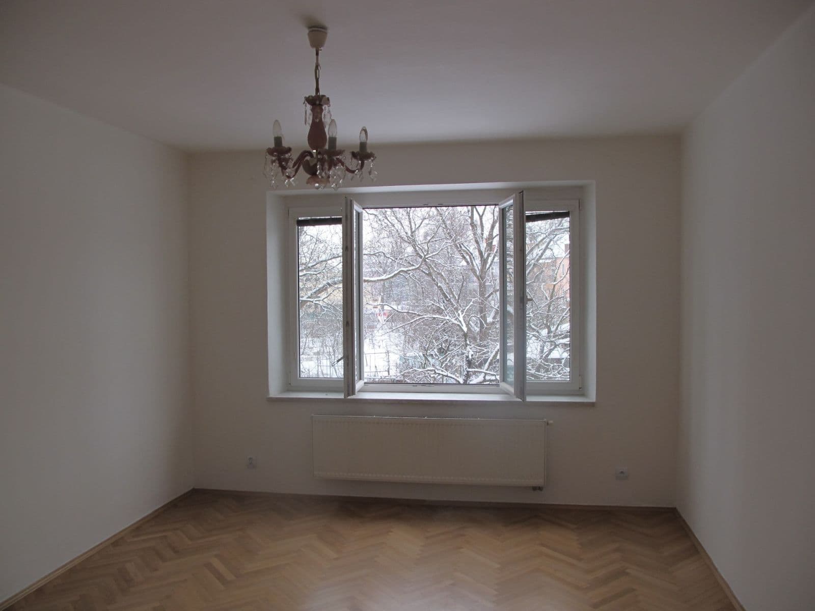 1 bedroom with open-plan kitchen flat to rent, 50 m², Mathonova, Brno, Jihomoravský Region 1 bedroom with open-plan kitchen flat to rent, 50 m², Mathonova, Brno, Jihomoravský Region