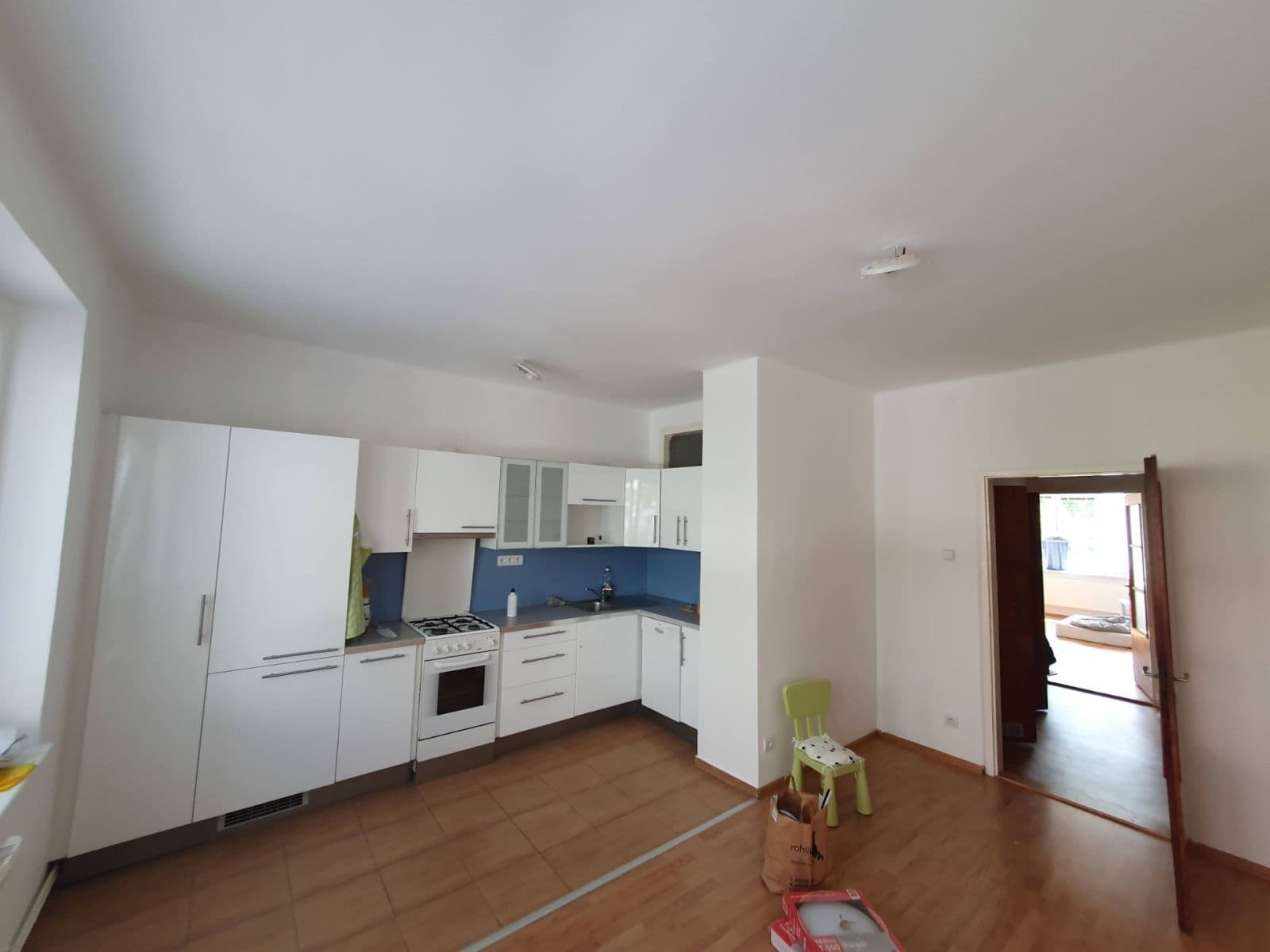 1 bedroom with open-plan kitchen flat to rent, 50 m², Mathonova, Brno, Jihomoravský Region 1 bedroom with open-plan kitchen flat to rent, 50 m², Mathonova, Brno, Jihomoravský Region