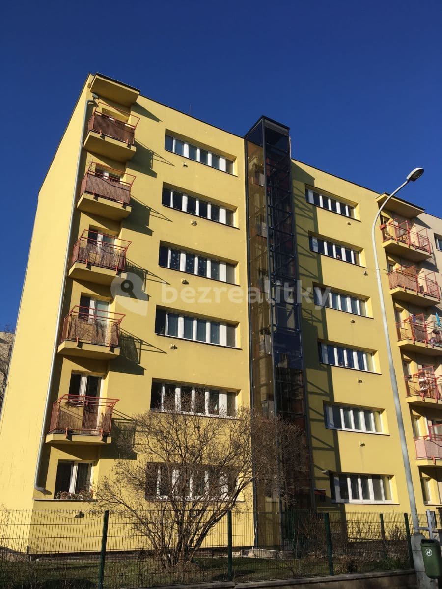 1 bedroom with open-plan kitchen flat to rent, 48 m², U městských domů, Prague, Prague 1 bedroom with open-plan kitchen flat to rent, 48 m², U městských domů, Prague, Prague