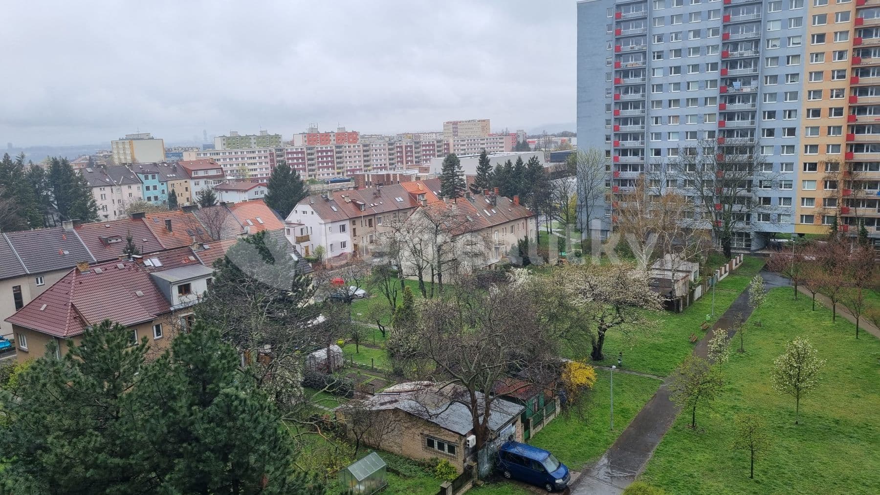 1 bedroom with open-plan kitchen flat to rent, 44 m², Taussigova, Prague, Prague 1 bedroom with open-plan kitchen flat to rent, 44 m², Taussigova, Prague, Prague