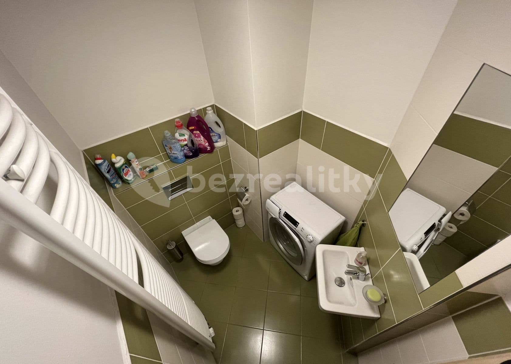 2 bedroom with open-plan kitchen flat to rent, 78 m², Nademlejnská, Prague, Prague 2 bedroom with open-plan kitchen flat to rent, 78 m², Nademlejnská, Prague, Prague
