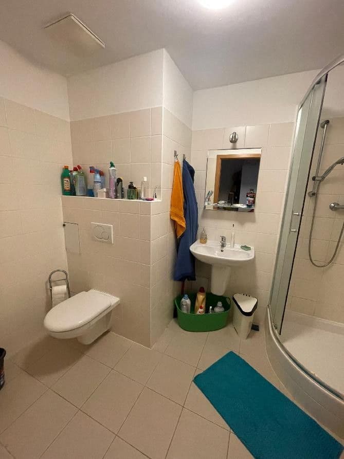 Studio flat to rent, 37 m², Na Slatince, Prague, Prague Studio flat to rent, 37 m², Na Slatince, Prague, Prague