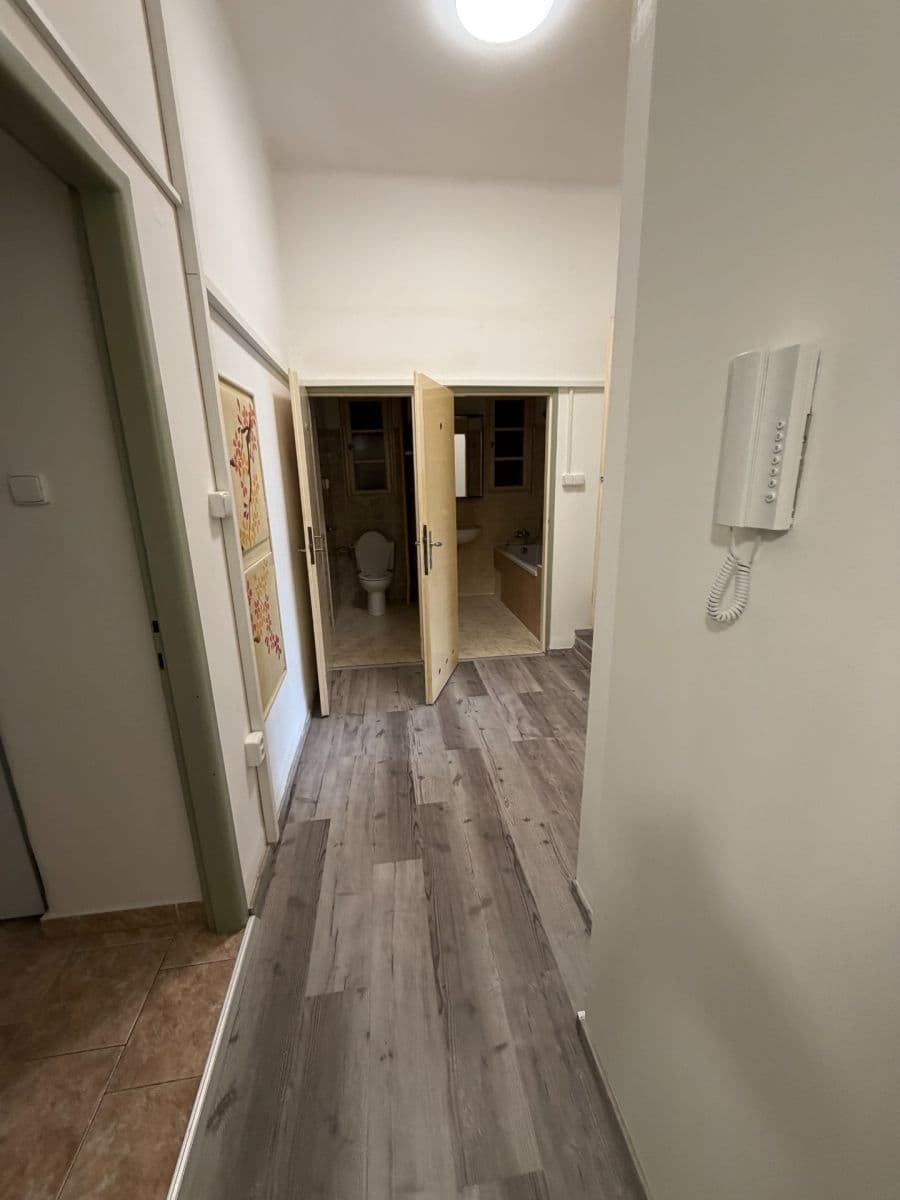 2 bedroom flat to rent, 70 m², Kandertova, Prague, Prague 2 bedroom flat to rent, 70 m², Kandertova, Prague, Prague