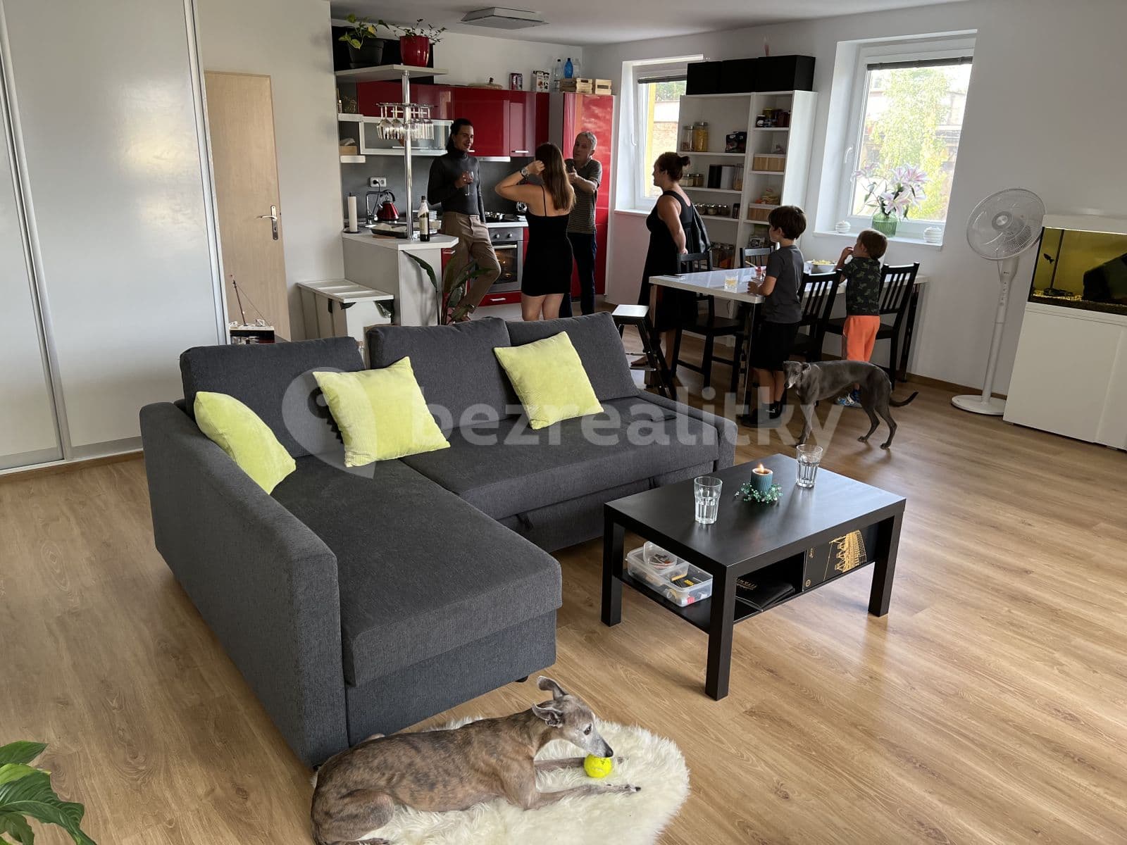 Studio flat to rent, 69 m², Na Harfě, Prague, Prague Studio flat to rent, 69 m², Na Harfě, Prague, Prague