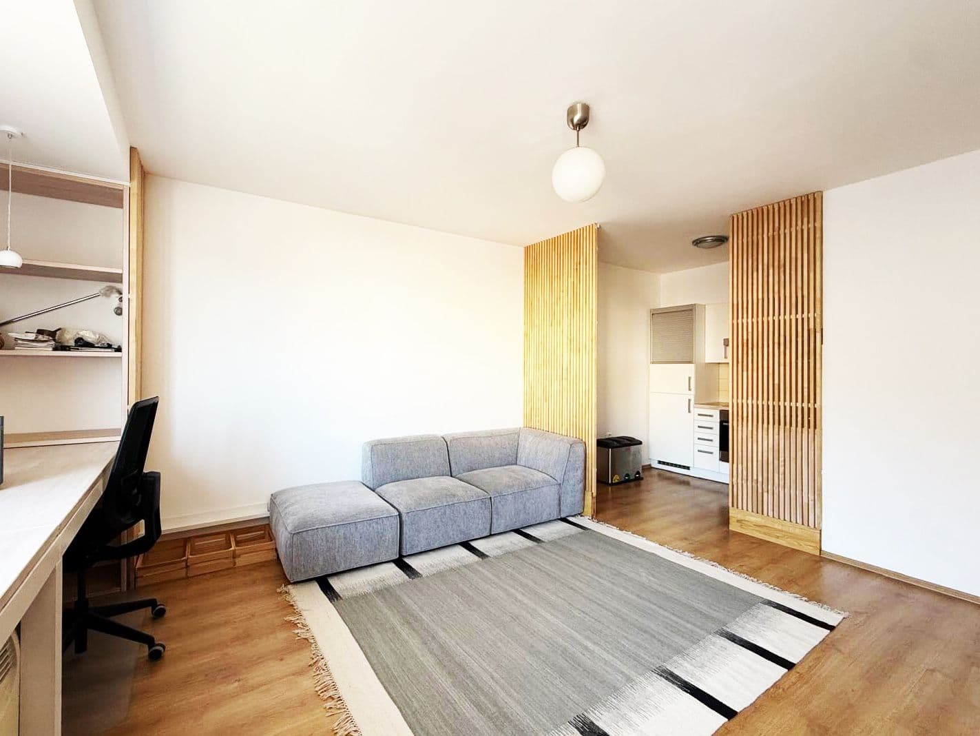 1 bedroom with open-plan kitchen flat to rent, 50 m², Mojmírova, Prague, Prague 1 bedroom with open-plan kitchen flat to rent, 50 m², Mojmírova, Prague, Prague