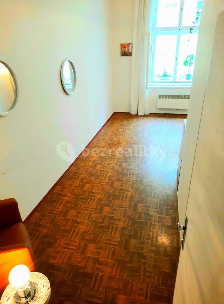 Studio flat to rent, 25 m², Krásova, Prague, Prague Studio flat to rent, 25 m², Krásova, Prague, Prague