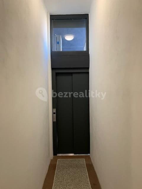 2 bedroom flat to rent, 60 m², Čiklova, Prague, Prague 2 bedroom flat to rent, 60 m², Čiklova, Prague, Prague