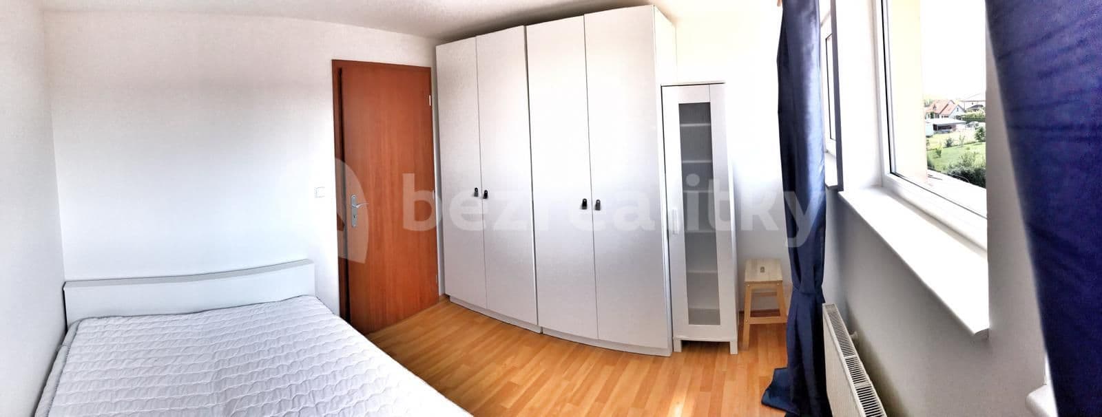 1 bedroom with open-plan kitchen flat to rent, 45 m², Unhošťská, Hostivice, Středočeský Region 1 bedroom with open-plan kitchen flat to rent, 45 m², Unhošťská, Hostivice, Středočeský Region