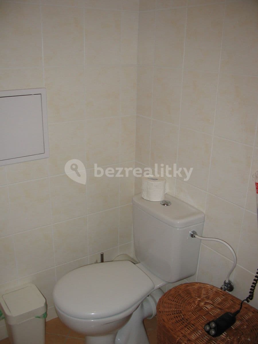Studio flat to rent, 40 m², Jemnická, Prague, Prague Studio flat to rent, 40 m², Jemnická, Prague, Prague