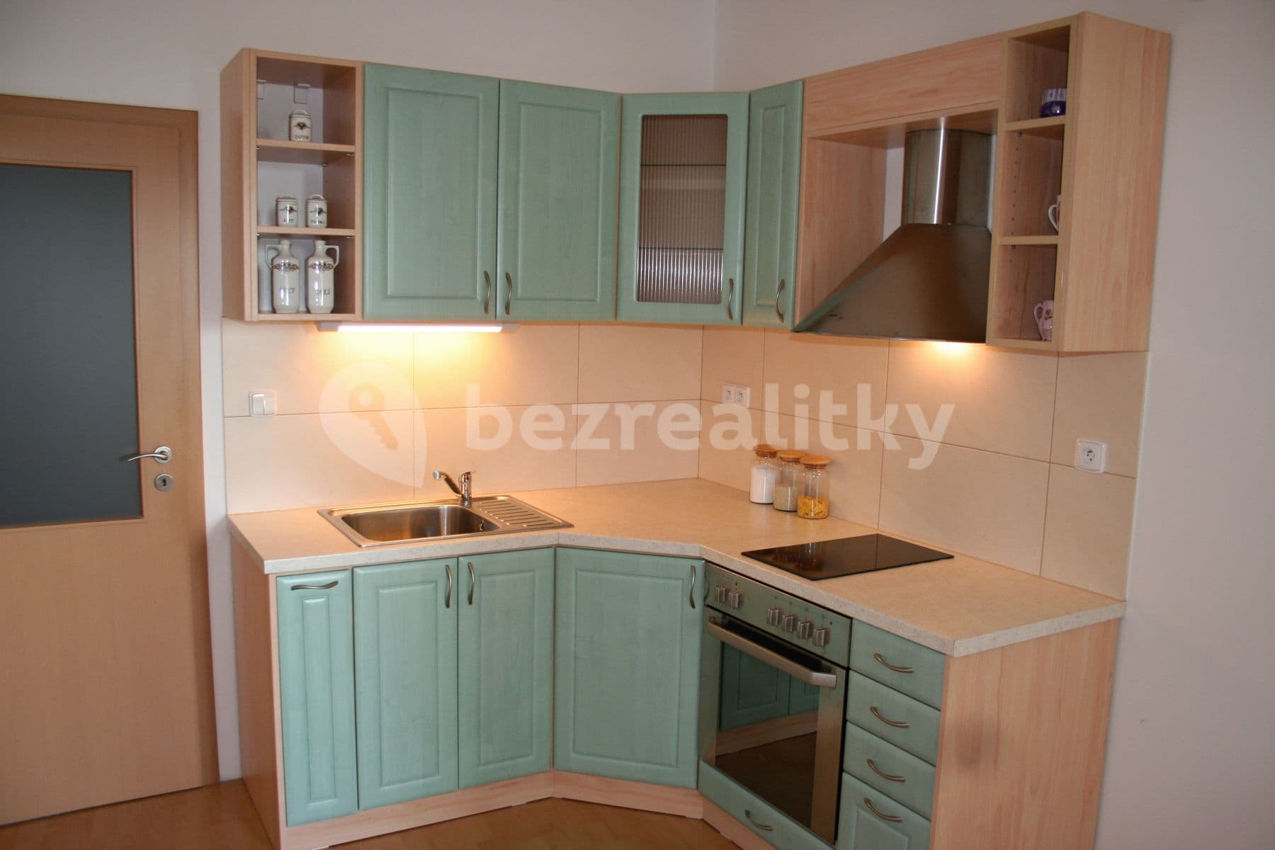 Studio flat to rent, 28 m², Jetelová, Prague, Prague Studio flat to rent, 28 m², Jetelová, Prague, Prague