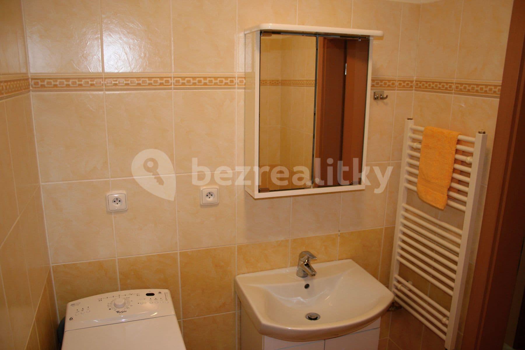 Studio flat to rent, 28 m², Jetelová, Prague, Prague Studio flat to rent, 28 m², Jetelová, Prague, Prague