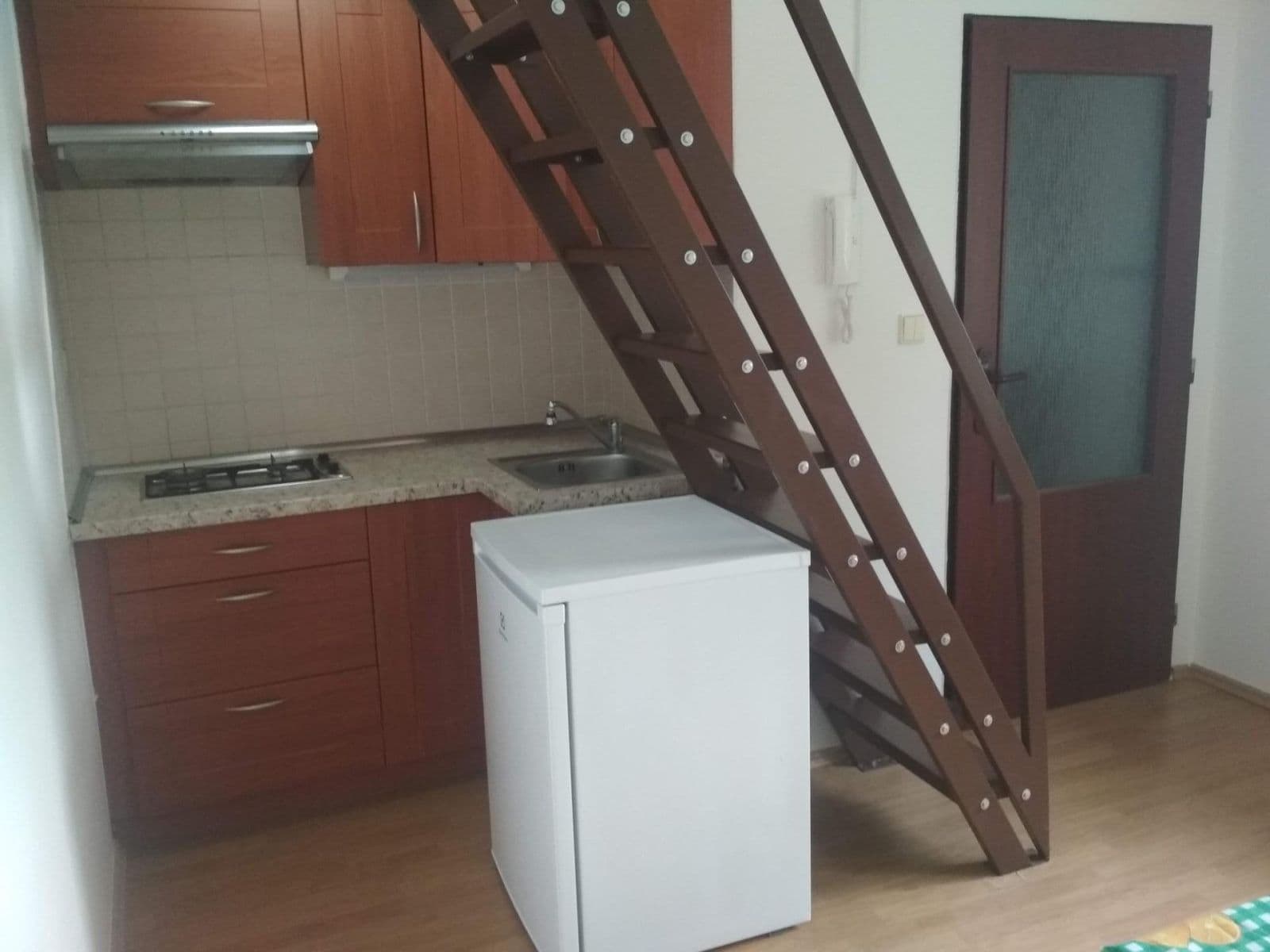 1 bedroom with open-plan kitchen flat to rent, 36 m², Legionářů, Prague, Prague 1 bedroom with open-plan kitchen flat to rent, 36 m², Legionářů, Prague, Prague