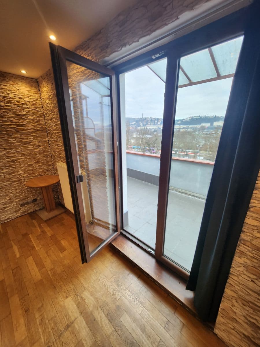 Small studio flat to rent, 36 m², Podolská, Prague, Prague Small studio flat to rent, 36 m², Podolská, Prague, Prague