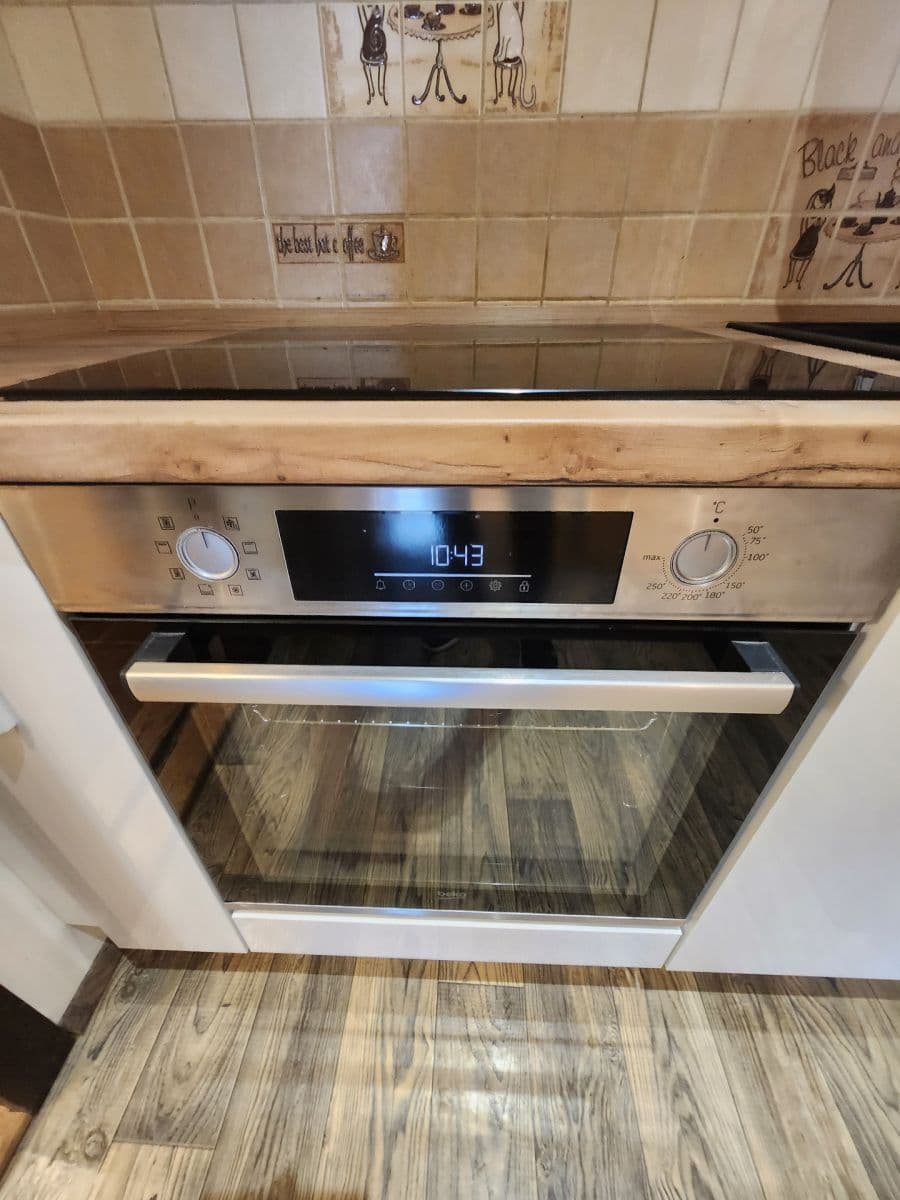 Small studio flat to rent, 36 m², Podolská, Prague, Prague Small studio flat to rent, 36 m², Podolská, Prague, Prague