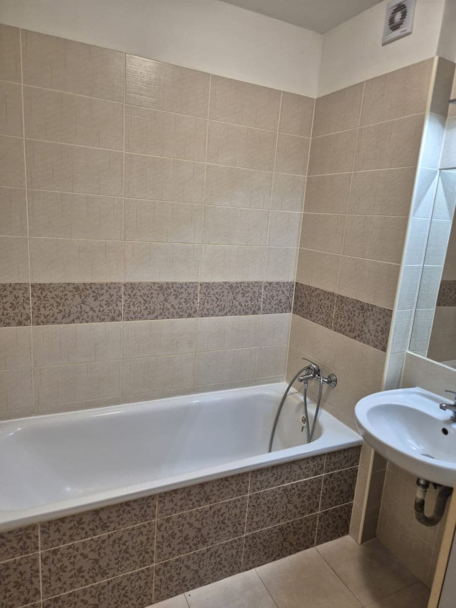 2 bedroom flat to rent, 70 m², Součkova, Brno, Jihomoravský Region 2 bedroom flat to rent, 70 m², Součkova, Brno, Jihomoravský Region