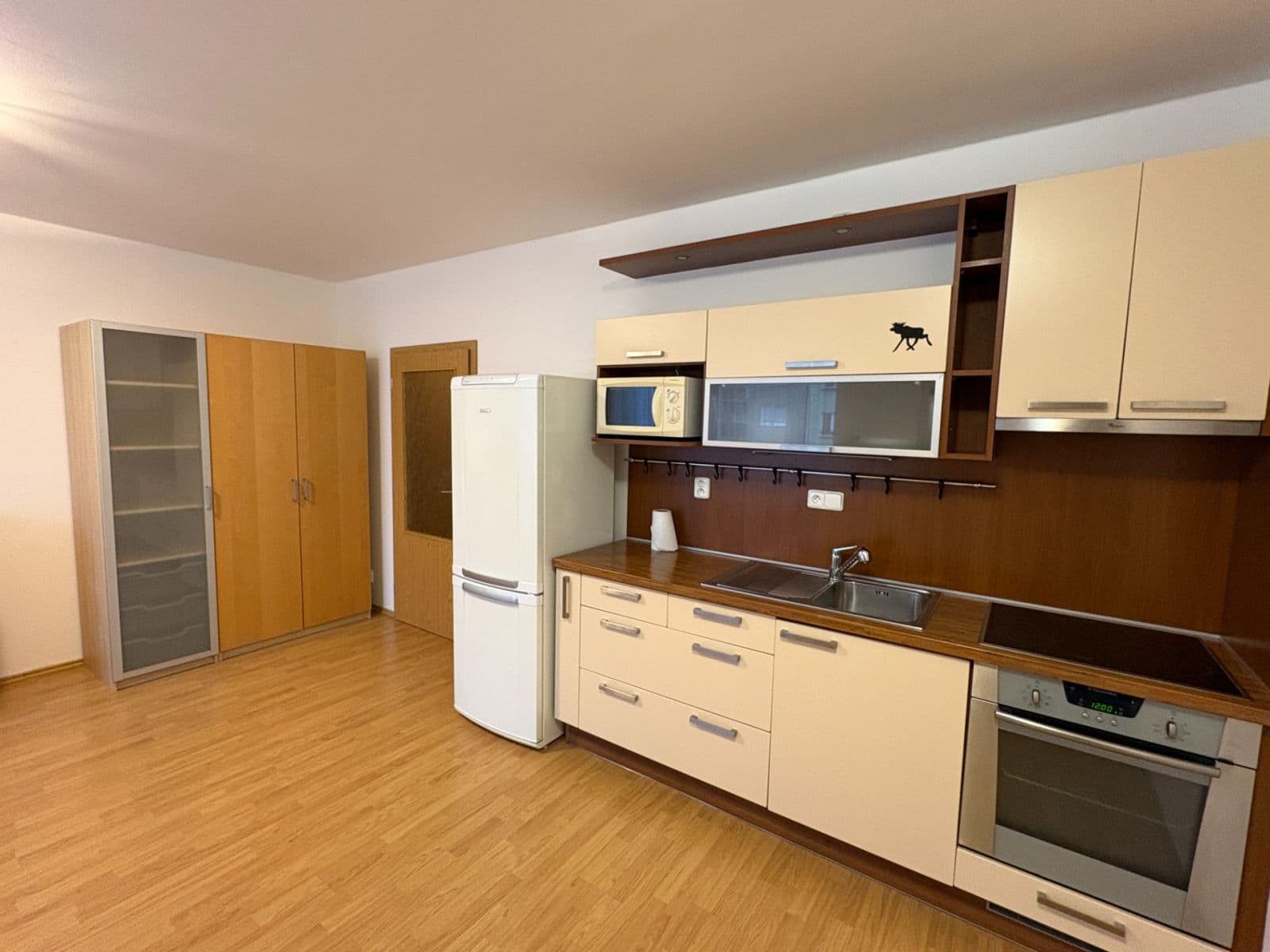 Studio flat to rent, 41 m², Božetěchova, Brno, Jihomoravský Region Studio flat to rent, 41 m², Božetěchova, Brno, Jihomoravský Region