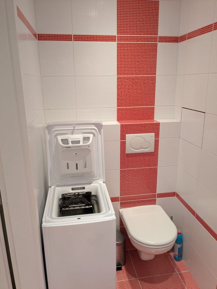 Studio flat to rent, 29 m², Botevova, Prague, Prague Studio flat to rent, 29 m², Botevova, Prague, Prague