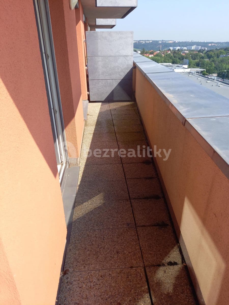 1 bedroom with open-plan kitchen flat to rent, 51 m², Nárožní, Prague, Prague 1 bedroom with open-plan kitchen flat to rent, 51 m², Nárožní, Prague, Prague