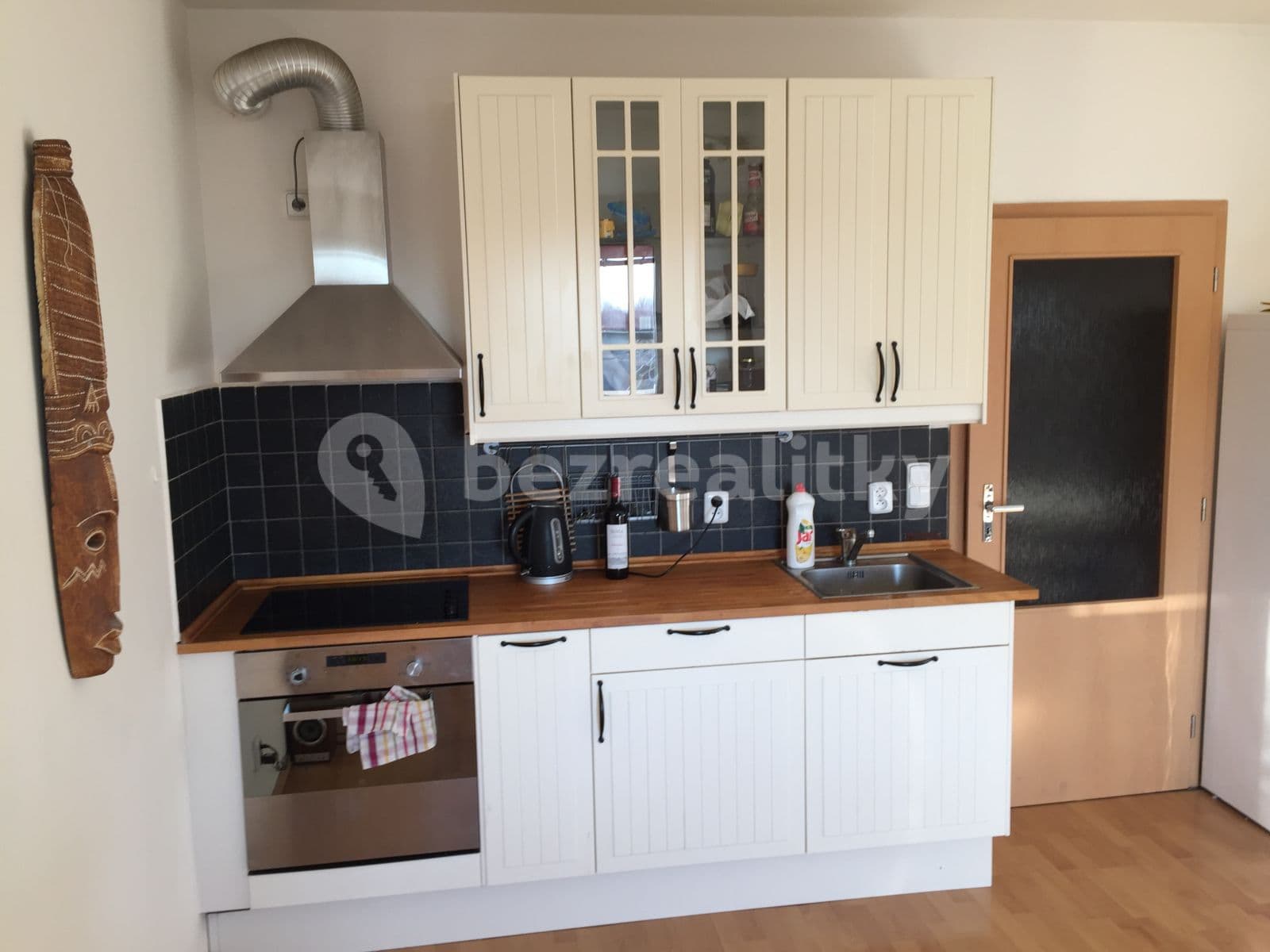 Studio flat to rent, 36 m², Dobrovolného, Prague, Prague Studio flat to rent, 36 m², Dobrovolného, Prague, Prague