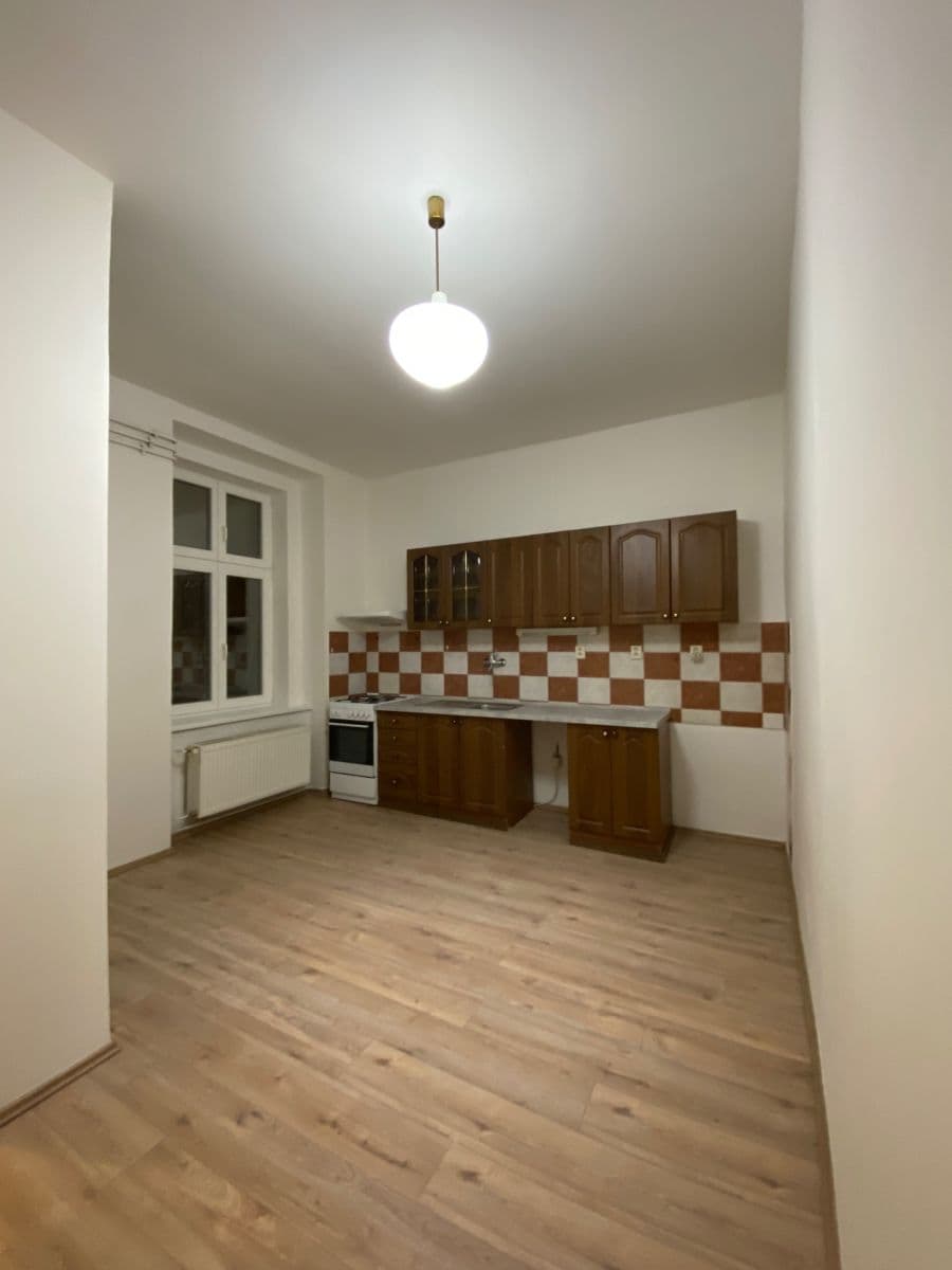 1 bedroom flat to rent, 48 m², Štefánikova, Prague, Prague 1 bedroom flat to rent, 48 m², Štefánikova, Prague, Prague