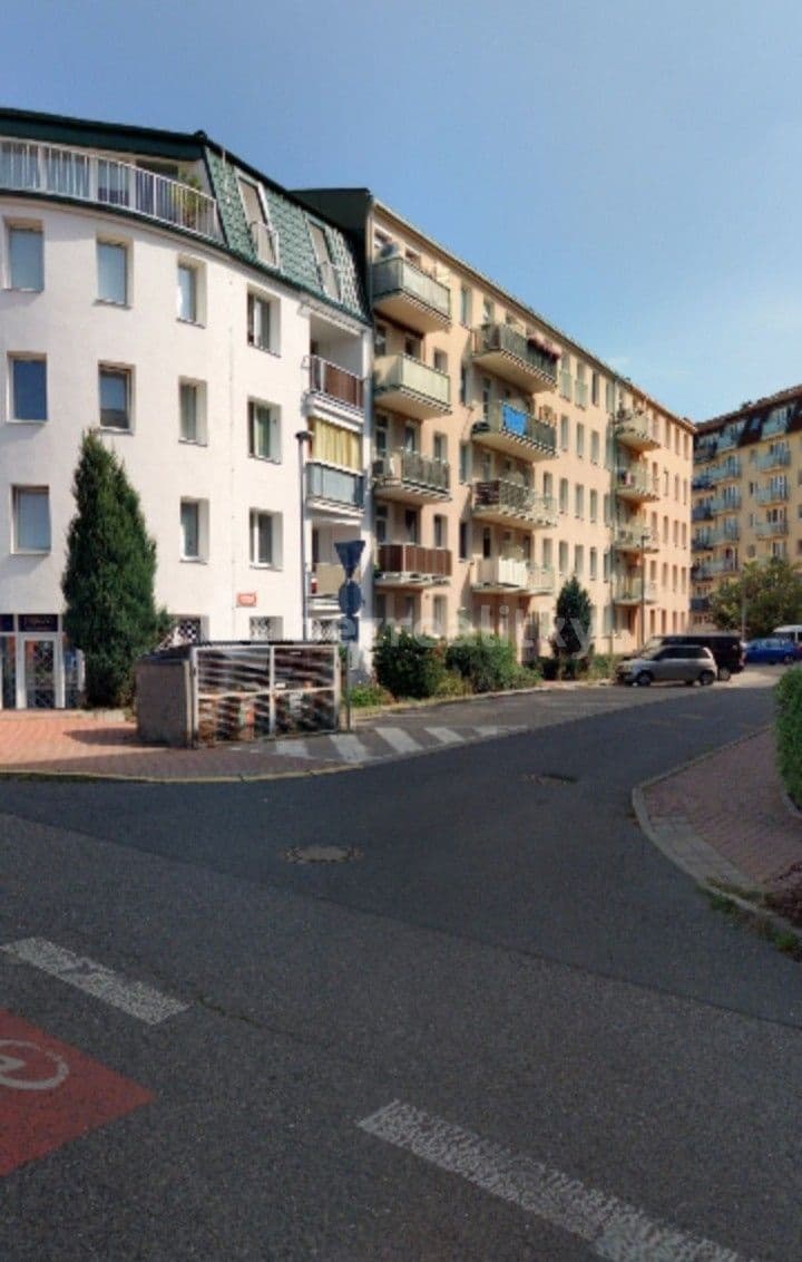 1 bedroom with open-plan kitchen flat to rent, 51 m², Lipnická, Prague, Prague 1 bedroom with open-plan kitchen flat to rent, 51 m², Lipnická, Prague, Prague