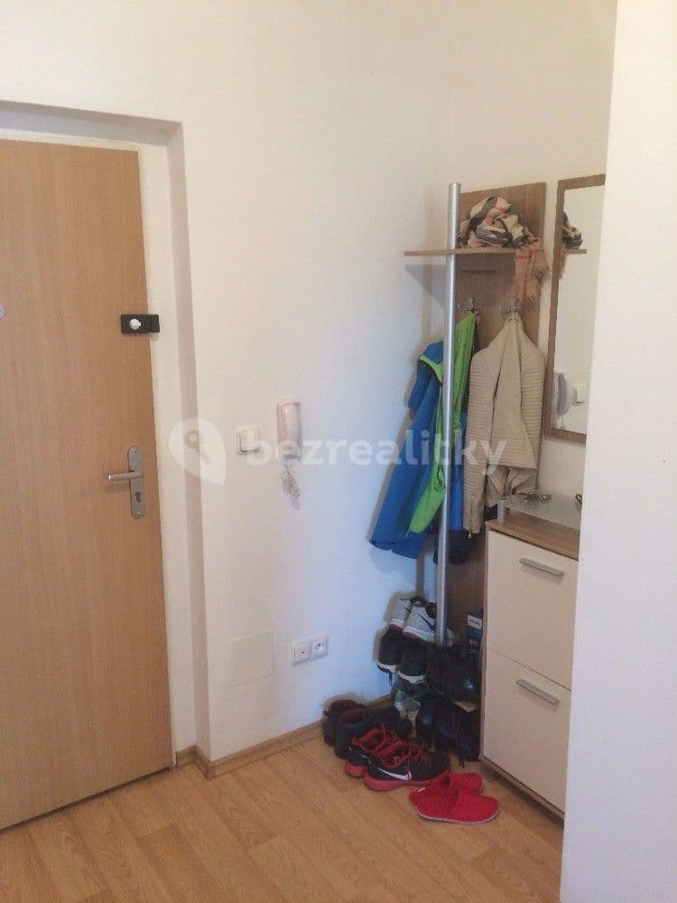 1 bedroom with open-plan kitchen flat to rent, 65 m², Generála Píky, Olomouc, Olomoucký Region 1 bedroom with open-plan kitchen flat to rent, 65 m², Generála Píky, Olomouc, Olomoucký Region