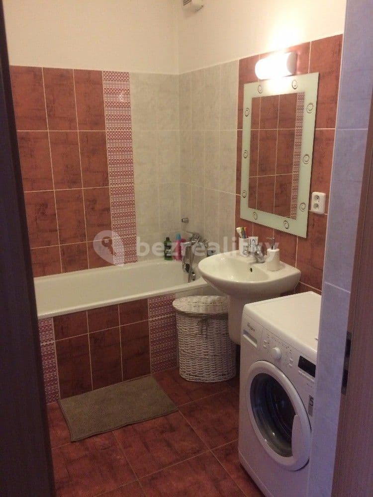 1 bedroom with open-plan kitchen flat to rent, 65 m², Generála Píky, Olomouc, Olomoucký Region 1 bedroom with open-plan kitchen flat to rent, 65 m², Generála Píky, Olomouc, Olomoucký Region