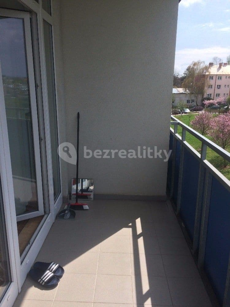 1 bedroom with open-plan kitchen flat to rent, 65 m², Generála Píky, Olomouc, Olomoucký Region 1 bedroom with open-plan kitchen flat to rent, 65 m², Generála Píky, Olomouc, Olomoucký Region