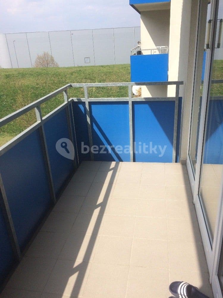 1 bedroom with open-plan kitchen flat to rent, 65 m², Generála Píky, Olomouc, Olomoucký Region 1 bedroom with open-plan kitchen flat to rent, 65 m², Generála Píky, Olomouc, Olomoucký Region