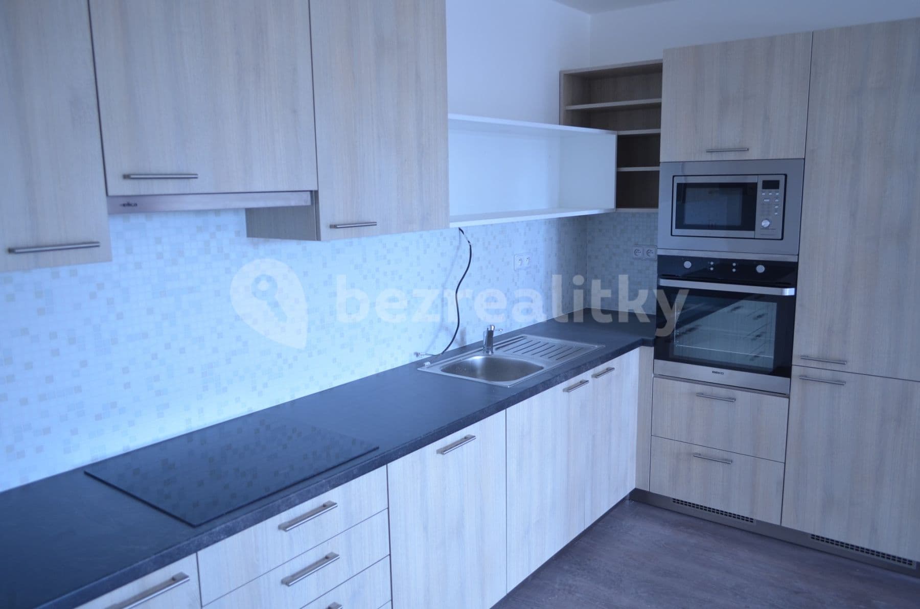 1 bedroom with open-plan kitchen flat to rent, 49 m², Klíčova, Brno, Jihomoravský Region 1 bedroom with open-plan kitchen flat to rent, 49 m², Klíčova, Brno, Jihomoravský Region