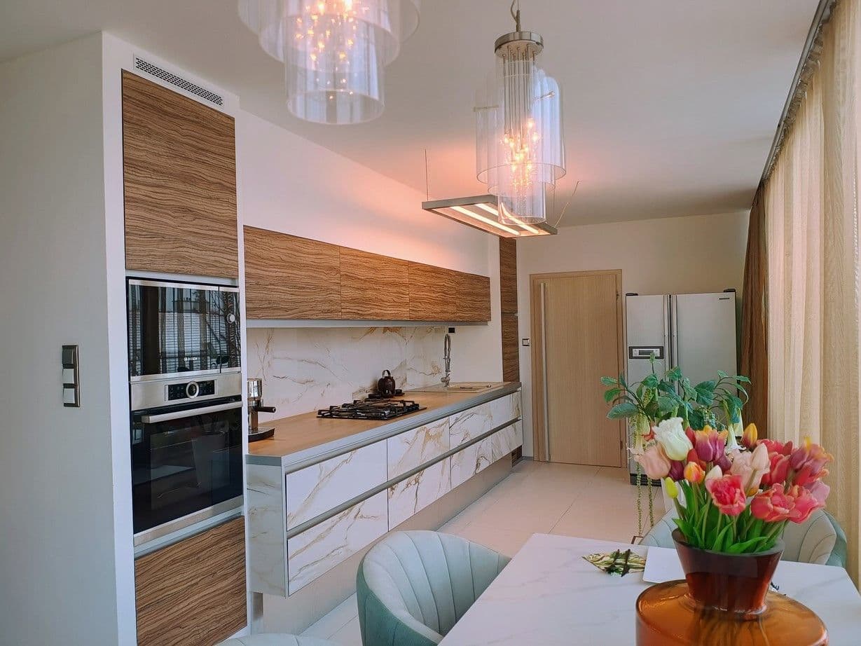 2 bedroom with open-plan kitchen flat to rent, 400 m², Merhautova, Brno, Jihomoravský Region 2 bedroom with open-plan kitchen flat to rent, 400 m², Merhautova, Brno, Jihomoravský Region