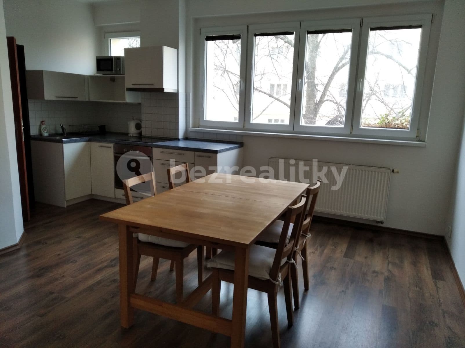 1 bedroom with open-plan kitchen flat to rent, 41 m², Svojsíkova, Prague, Prague 1 bedroom with open-plan kitchen flat to rent, 41 m², Svojsíkova, Prague, Prague