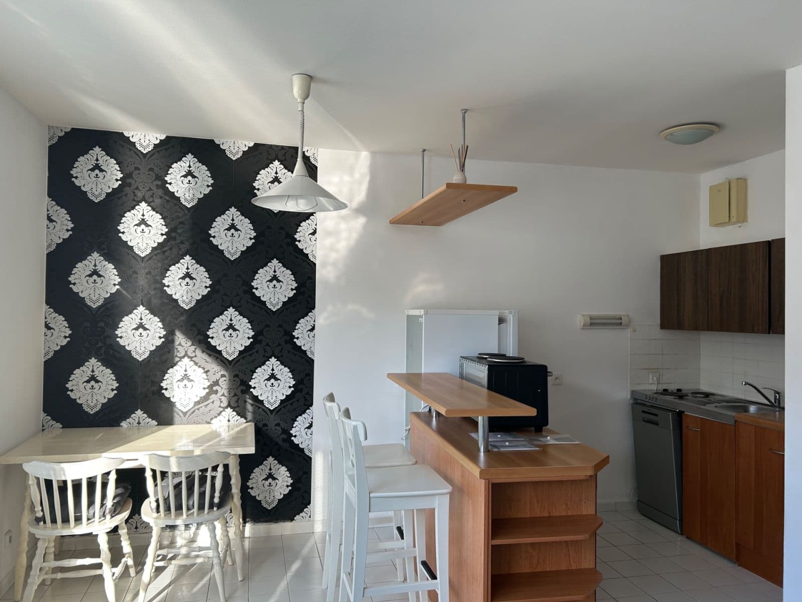 Studio flat to rent, 42 m², bratří Dohalských, Prague, Prague Studio flat to rent, 42 m², bratří Dohalských, Prague, Prague