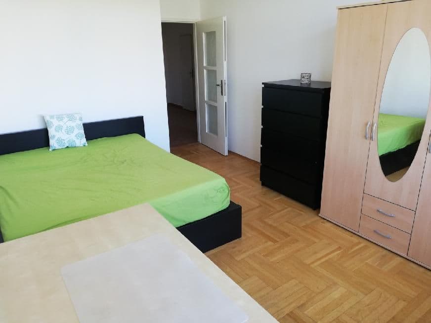 2 bedroom with open-plan kitchen flat to rent, 82 m², U Vodárny, Prague, Prague 2 bedroom with open-plan kitchen flat to rent, 82 m², U Vodárny, Prague, Prague