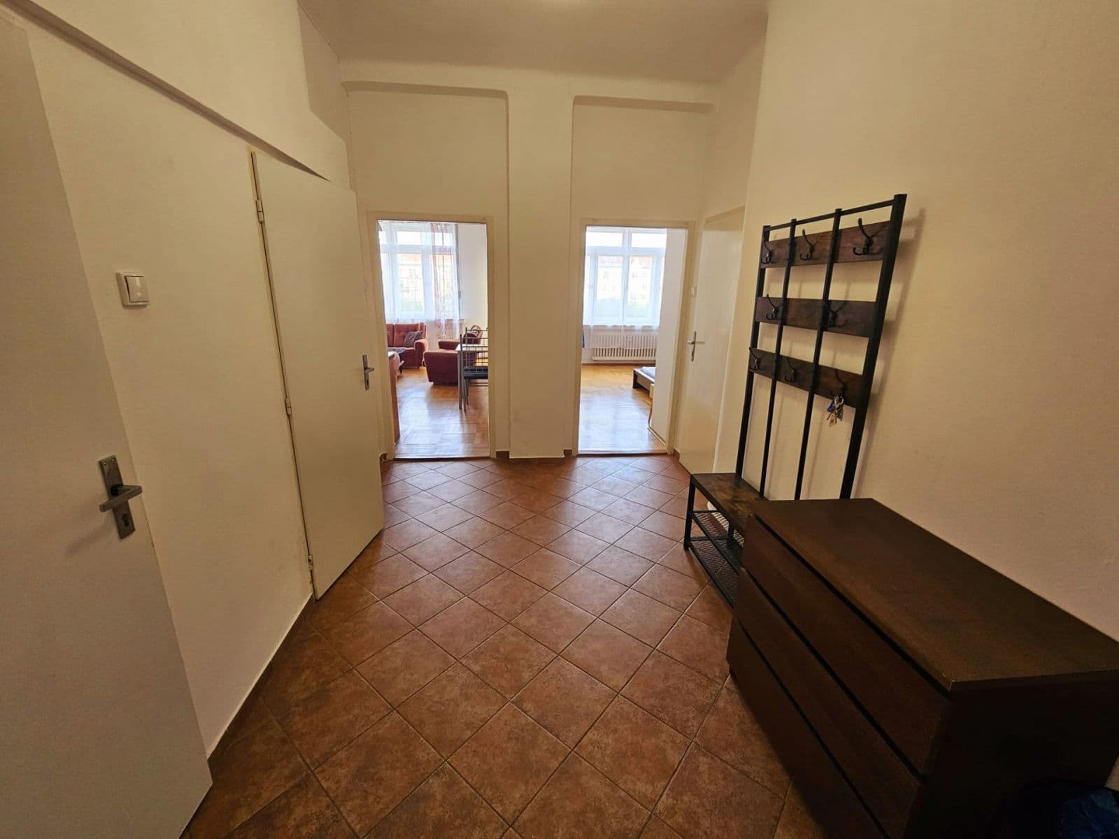 2 bedroom with open-plan kitchen flat to rent, 82 m², U Vodárny, Prague, Prague 2 bedroom with open-plan kitchen flat to rent, 82 m², U Vodárny, Prague, Prague