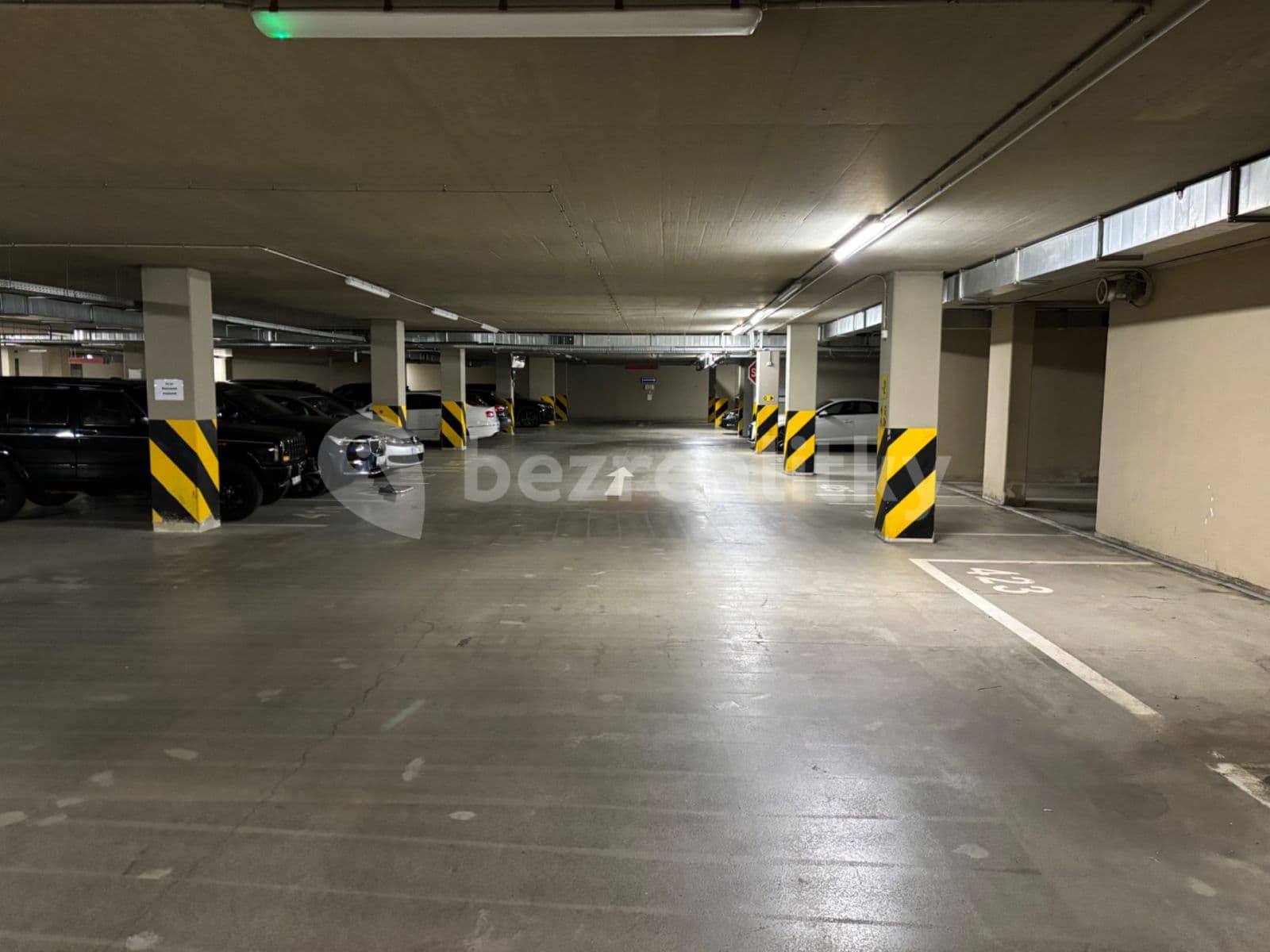 garage to rent, 13 m², Korunní, Prague, Prague garage to rent, 13 m², Korunní, Prague, Prague