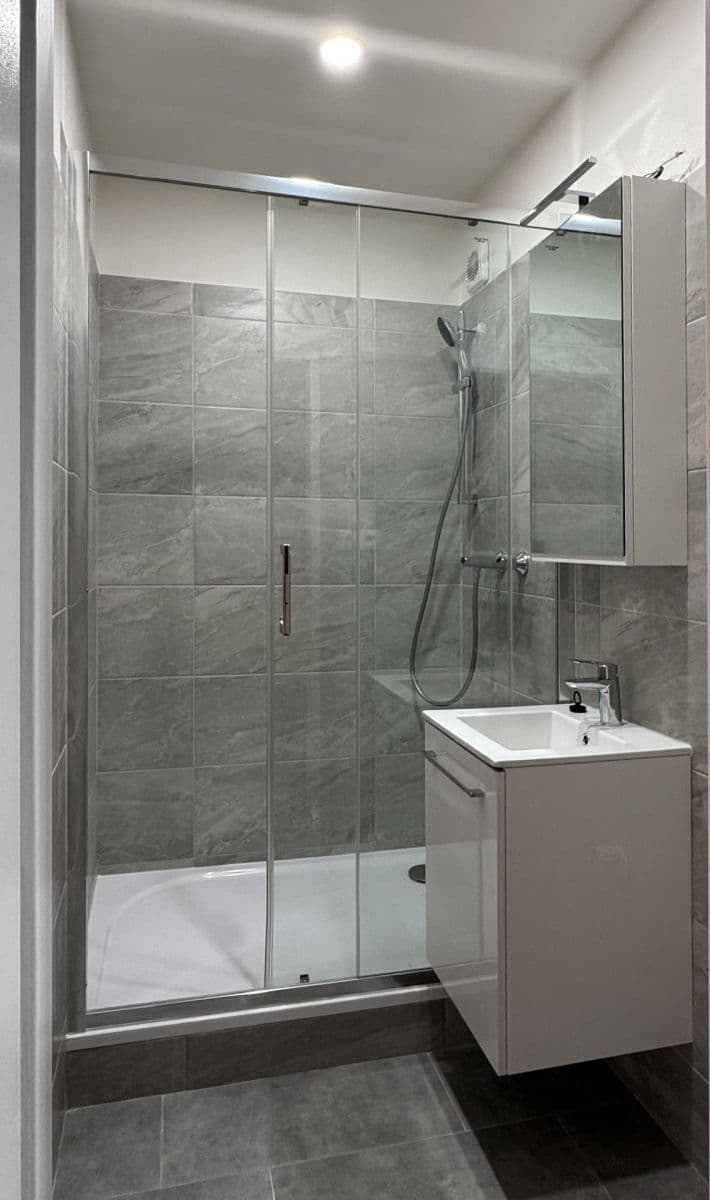 Small studio flat to rent, 28 m², Francouzská, Ostrava, Moravskoslezský Region Small studio flat to rent, 28 m², Francouzská, Ostrava, Moravskoslezský Region