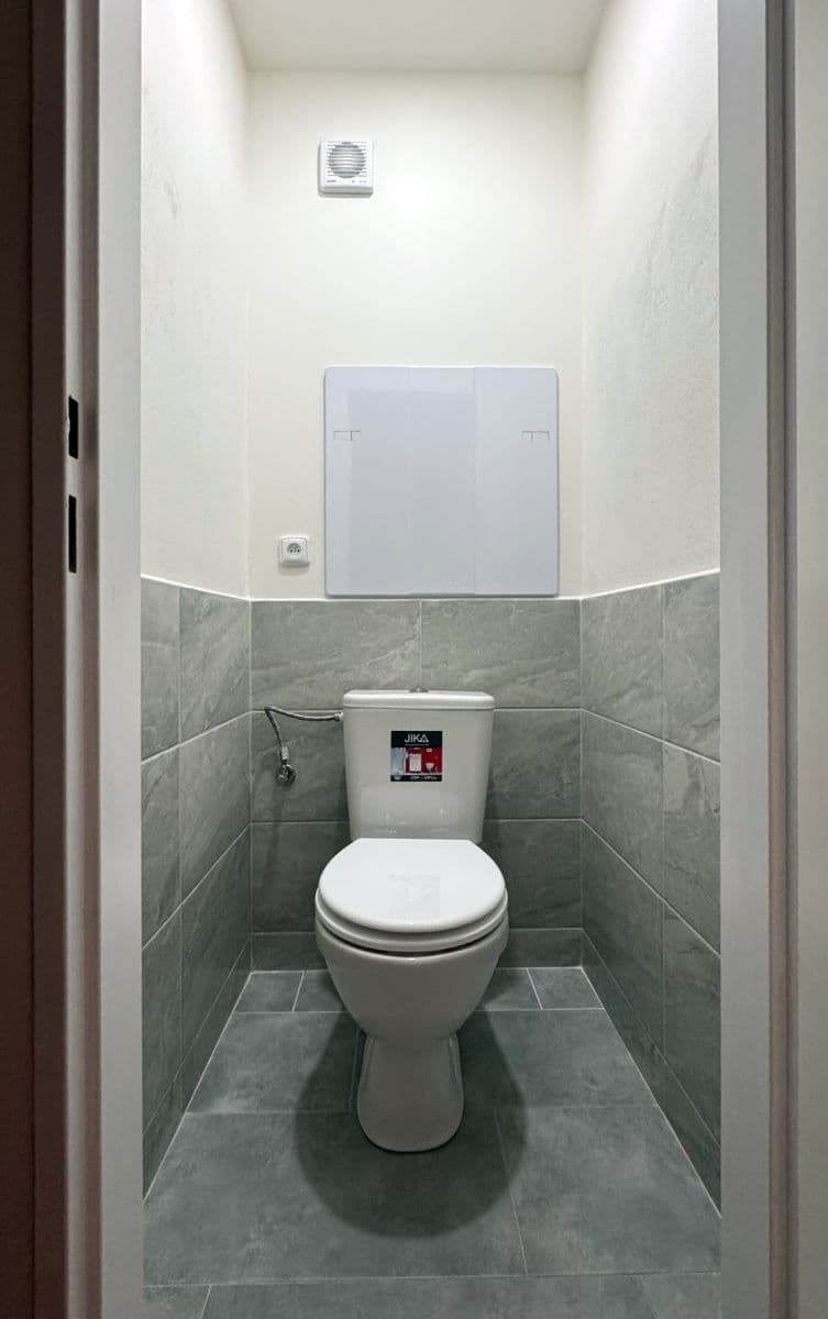 Small studio flat to rent, 28 m², Francouzská, Ostrava, Moravskoslezský Region Small studio flat to rent, 28 m², Francouzská, Ostrava, Moravskoslezský Region