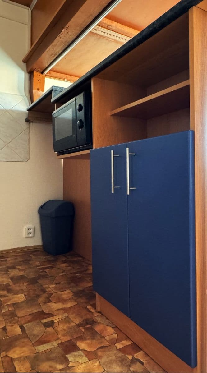 Small studio flat to rent, 28 m², Francouzská, Ostrava, Moravskoslezský Region Small studio flat to rent, 28 m², Francouzská, Ostrava, Moravskoslezský Region