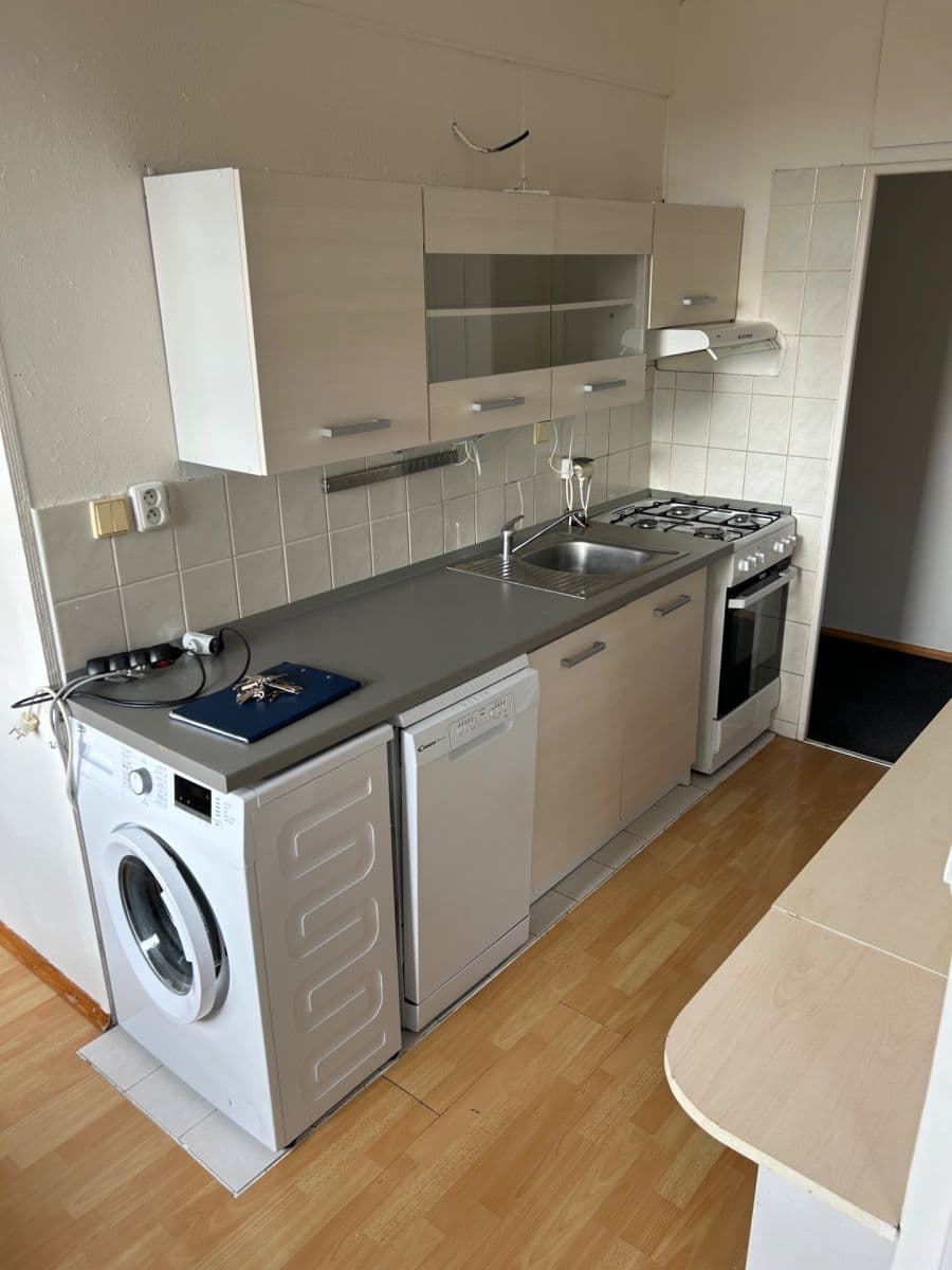 3 bedroom flat to rent, 62 m², Na Loučkách, Kuřim, Jihomoravský Region 3 bedroom flat to rent, 62 m², Na Loučkách, Kuřim, Jihomoravský Region