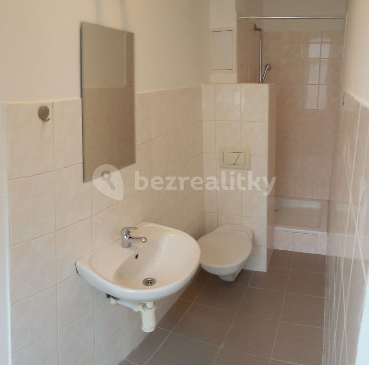 1 bedroom flat to rent, 28 m², Jankovcova, Teplice, Ústecký Region 1 bedroom flat to rent, 28 m², Jankovcova, Teplice, Ústecký Region