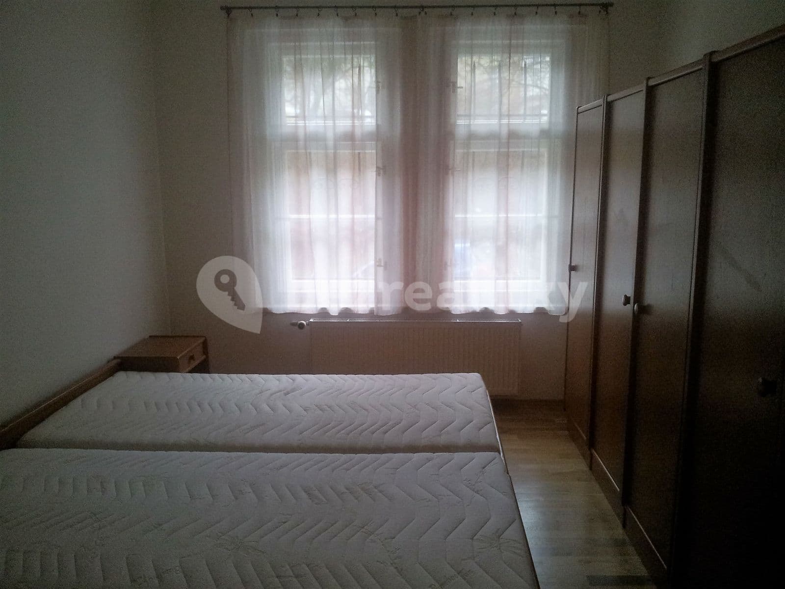 3 bedroom flat to rent, 80 m², Kutnauerovo náměstí, Prague, Prague 3 bedroom flat to rent, 80 m², Kutnauerovo náměstí, Prague, Prague